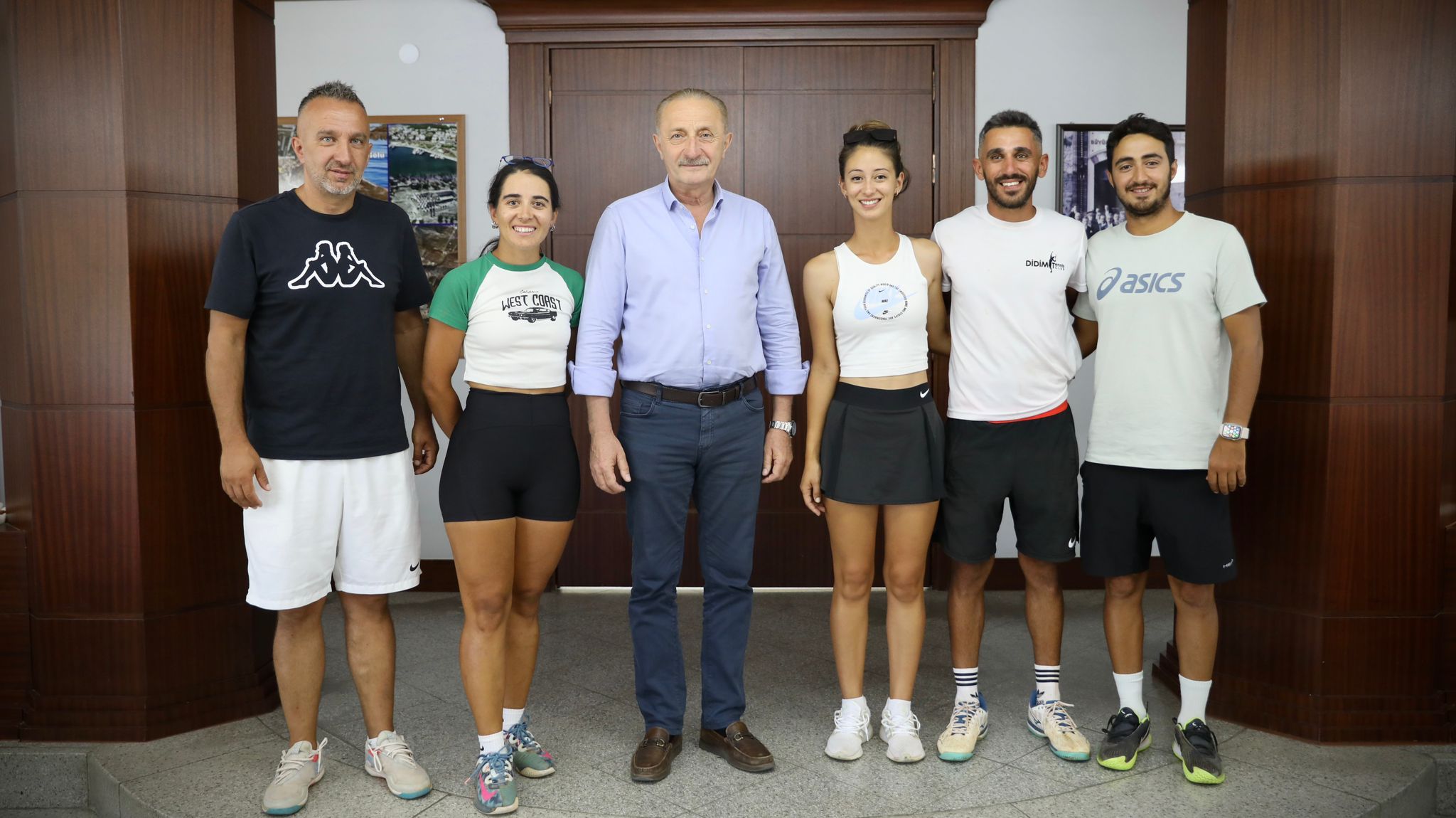 Başarılı sporculardan Başkan Atabay'a ziyaret
