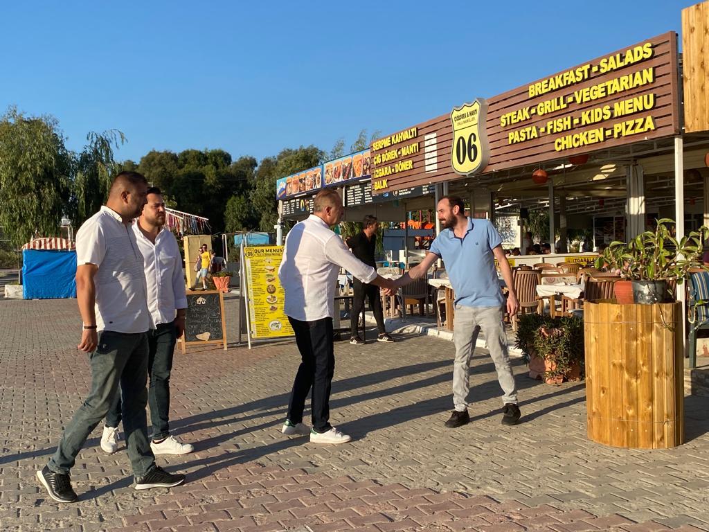 Başkan Atabay, Mavişehir esnafını ziyaret etti