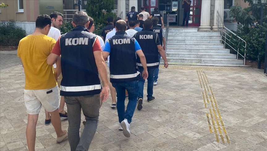Aydın'da FETÖ üyesi 8 kişi yakalandı