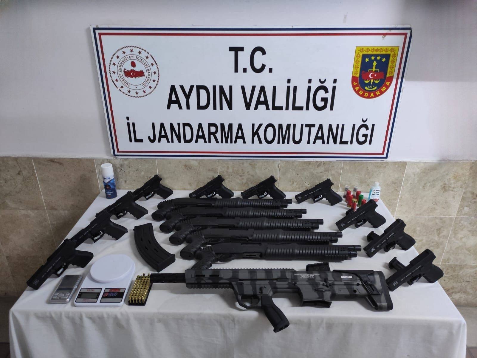 Nazilli'de silah kaçakçılarına operasyon