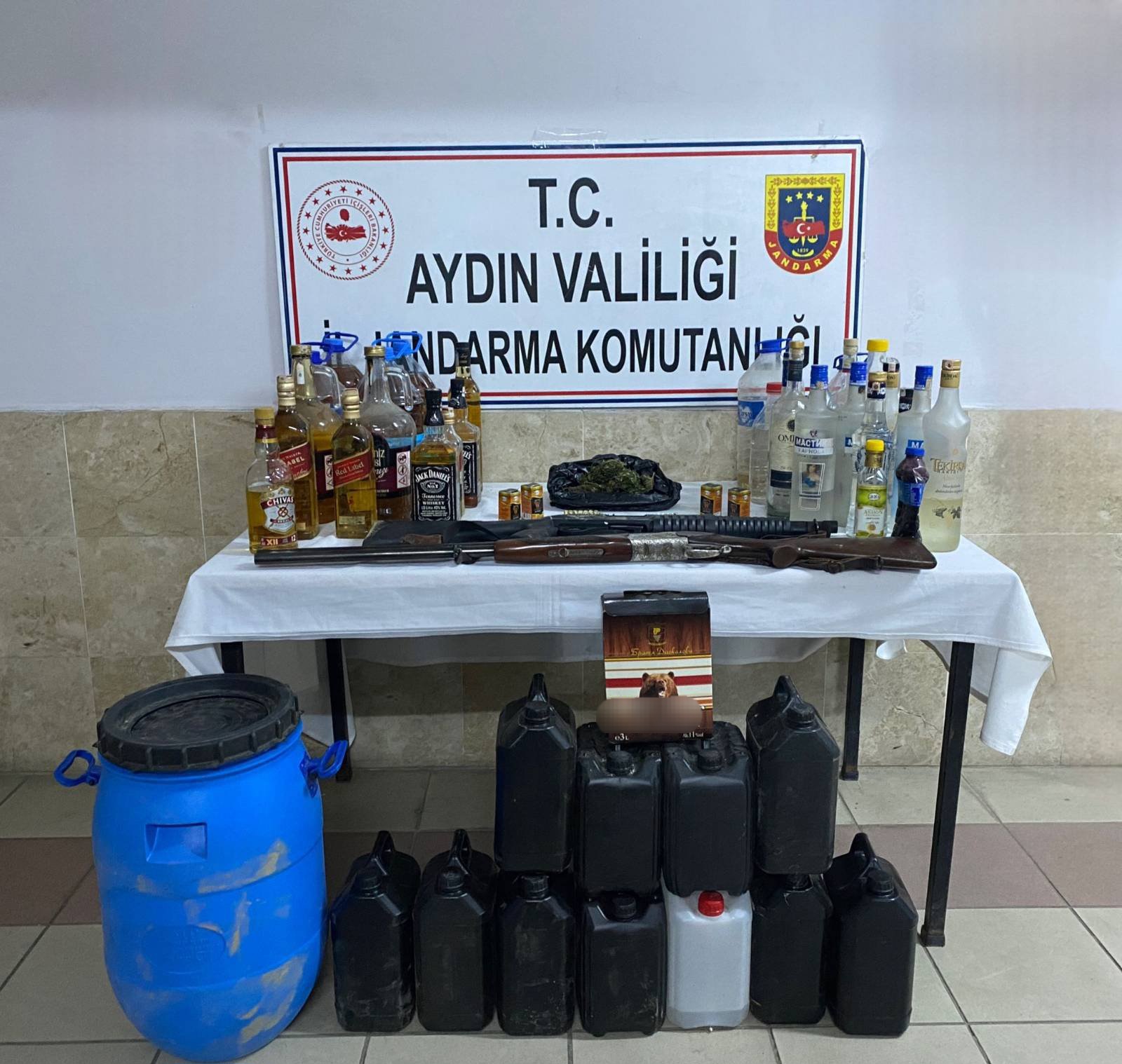 Aydın'da kaçak alkol operasyonu