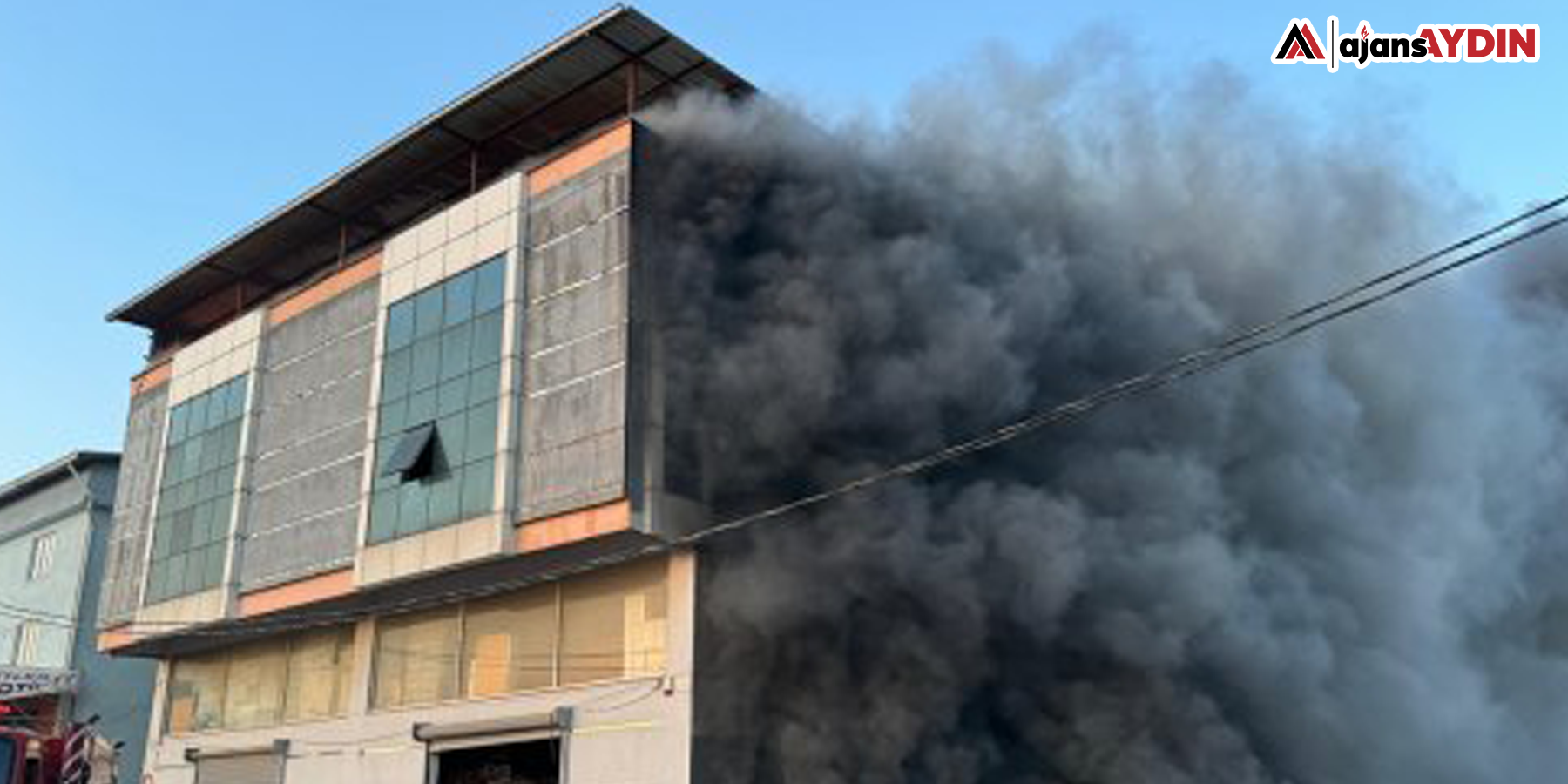 Aydın’da fabrika yangını ile mücadele devam ediyor