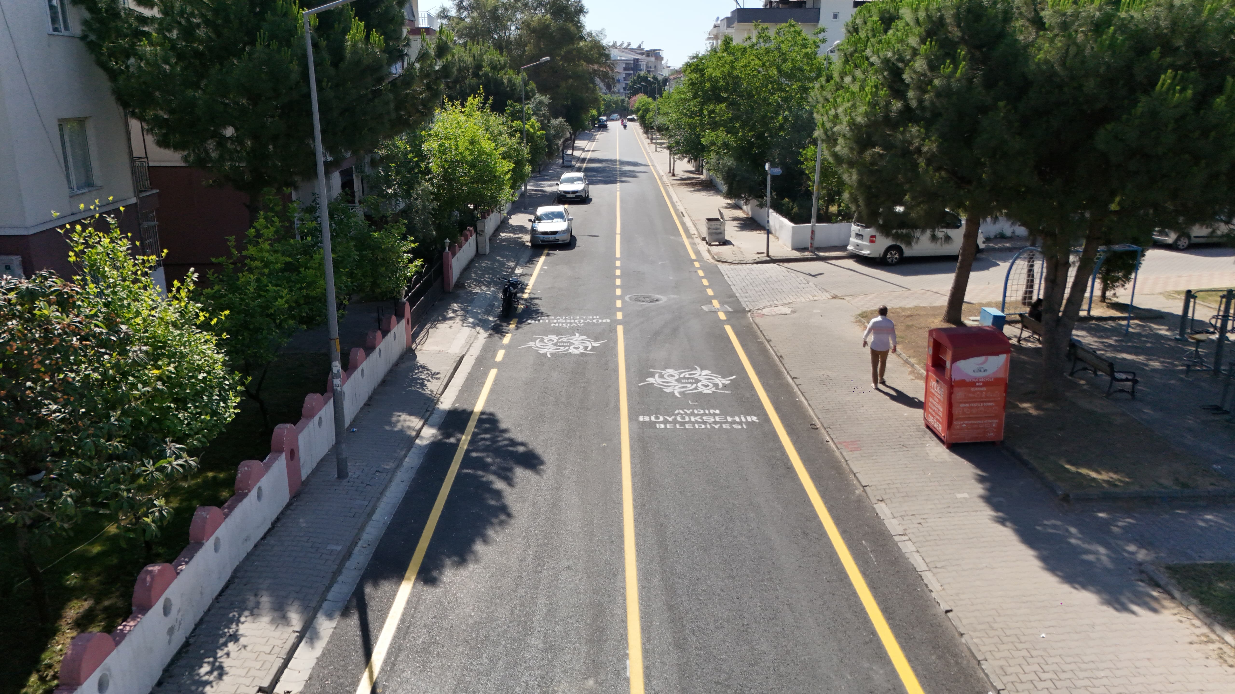 BAŞKAN ÇERÇİOĞLU AYDIN’IN TÜM İLÇELERİNDE YOL YAPIM VE YENİLEME ÇALIŞMALARINI SÜRDÜRÜYOR