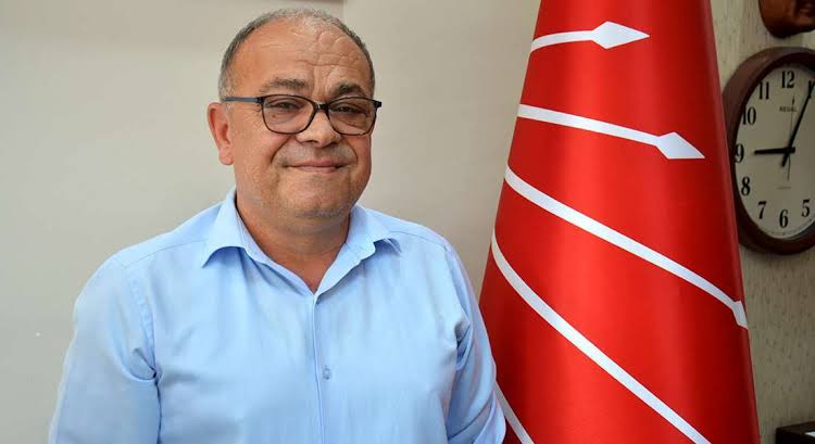 Saatçı, “Muhtemelen yarın rozet takılacak”