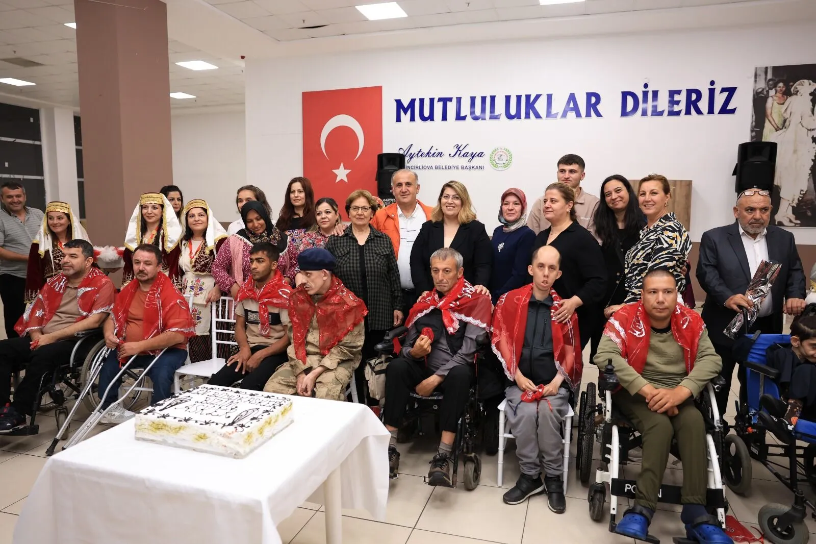 İncirliova Belediyesi engellilerin yanında