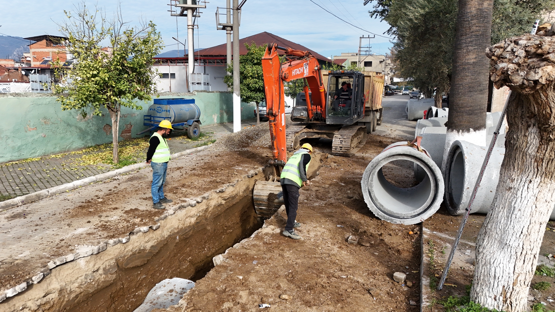 BAŞKAN ÇERÇİOĞLU'NDAN GERMENCİK’E 27 MİLYON TL DEĞERİNDE ALTYAPI YATIRIMI