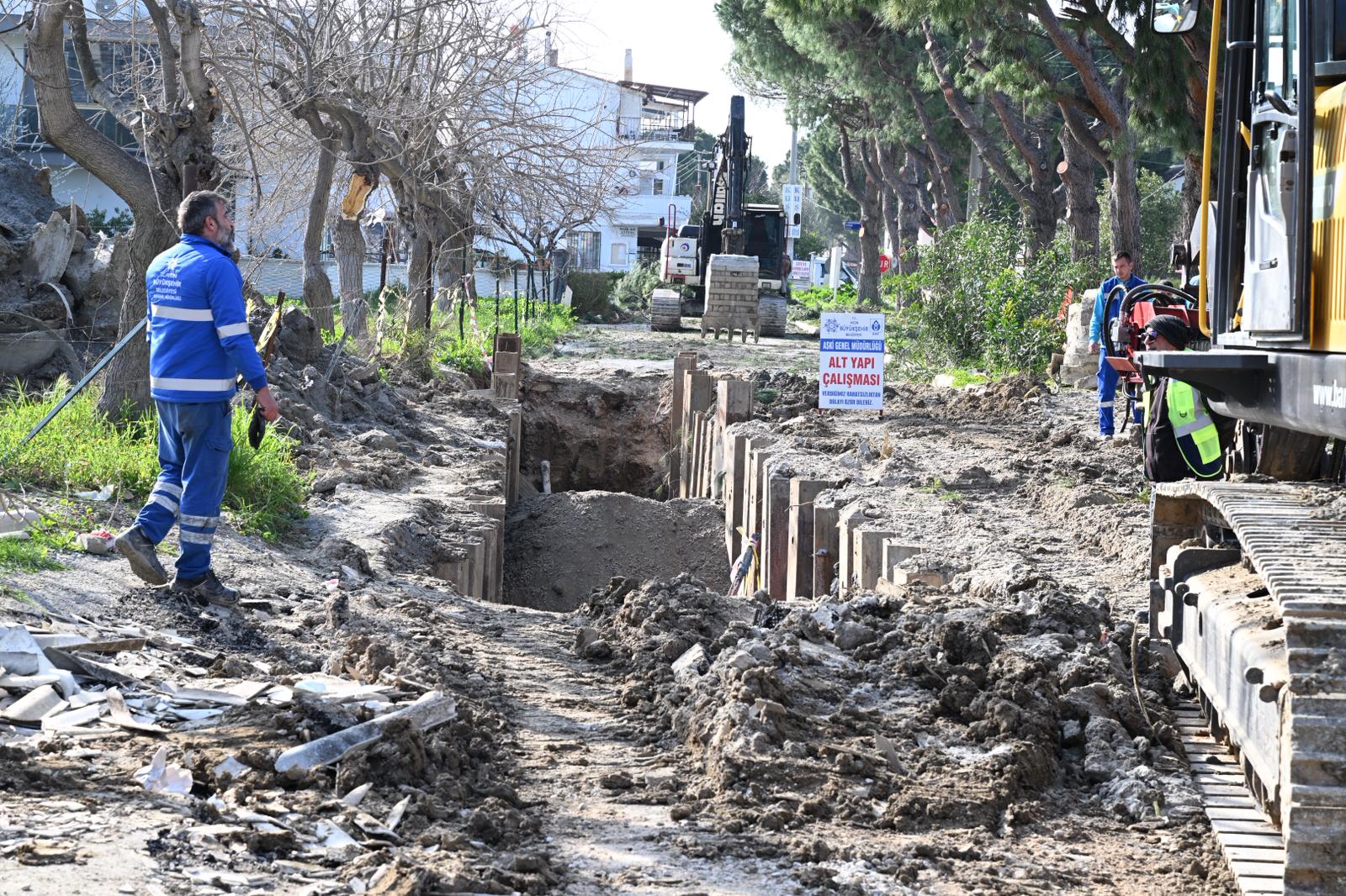 BAŞKAN ÇERÇİOĞLU’NDAN KUŞADASI’NA ALTYAPI YATIRIMI