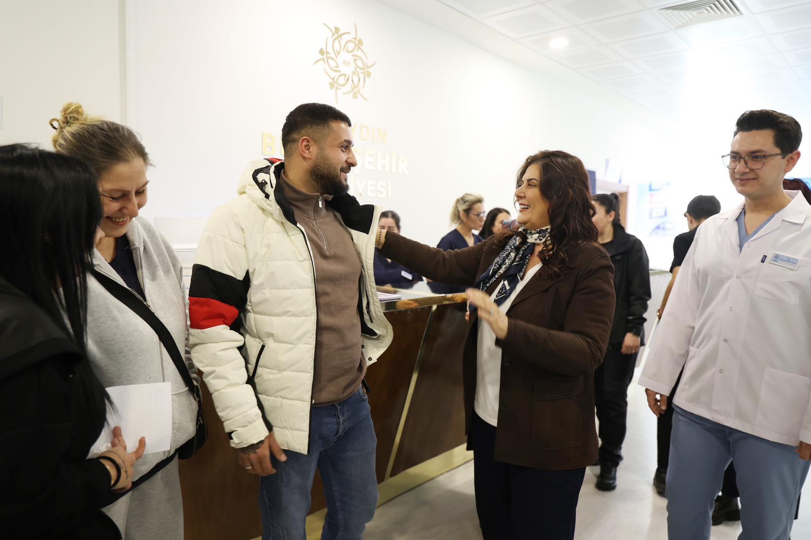 BAŞKAN ÇERÇİOĞLU: DİŞ TEDAVİSİ BİZDEN, GÜLÜMSEMESİ SİZDEN