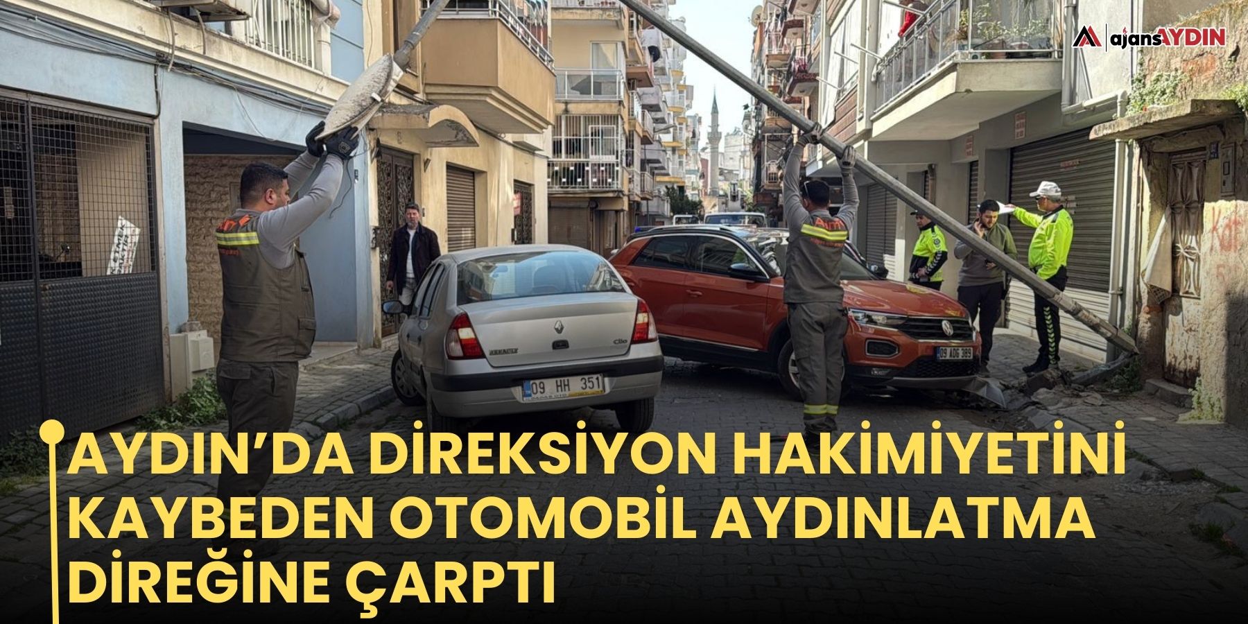 Aydın’da direksiyon hakimiyetini kaybeden otomobil aydınlatma direğine çarptı