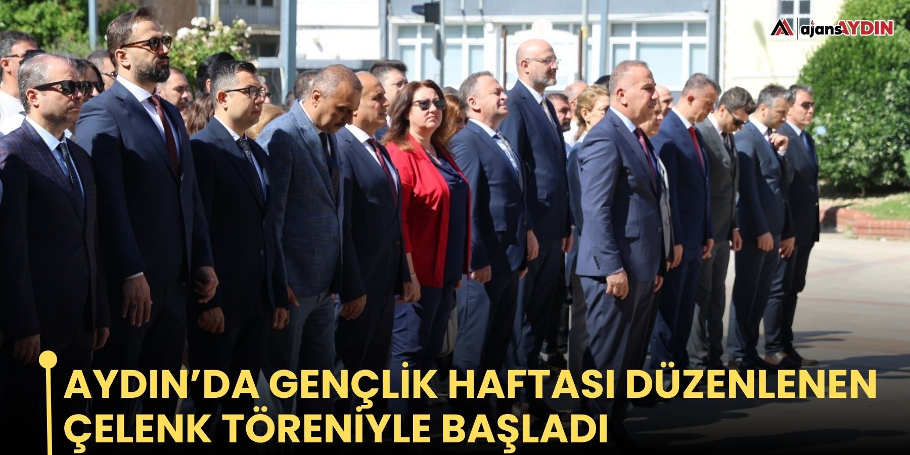 Aydın’da Gençlik Haftası düzenlenen çelenk töreniyle başladı