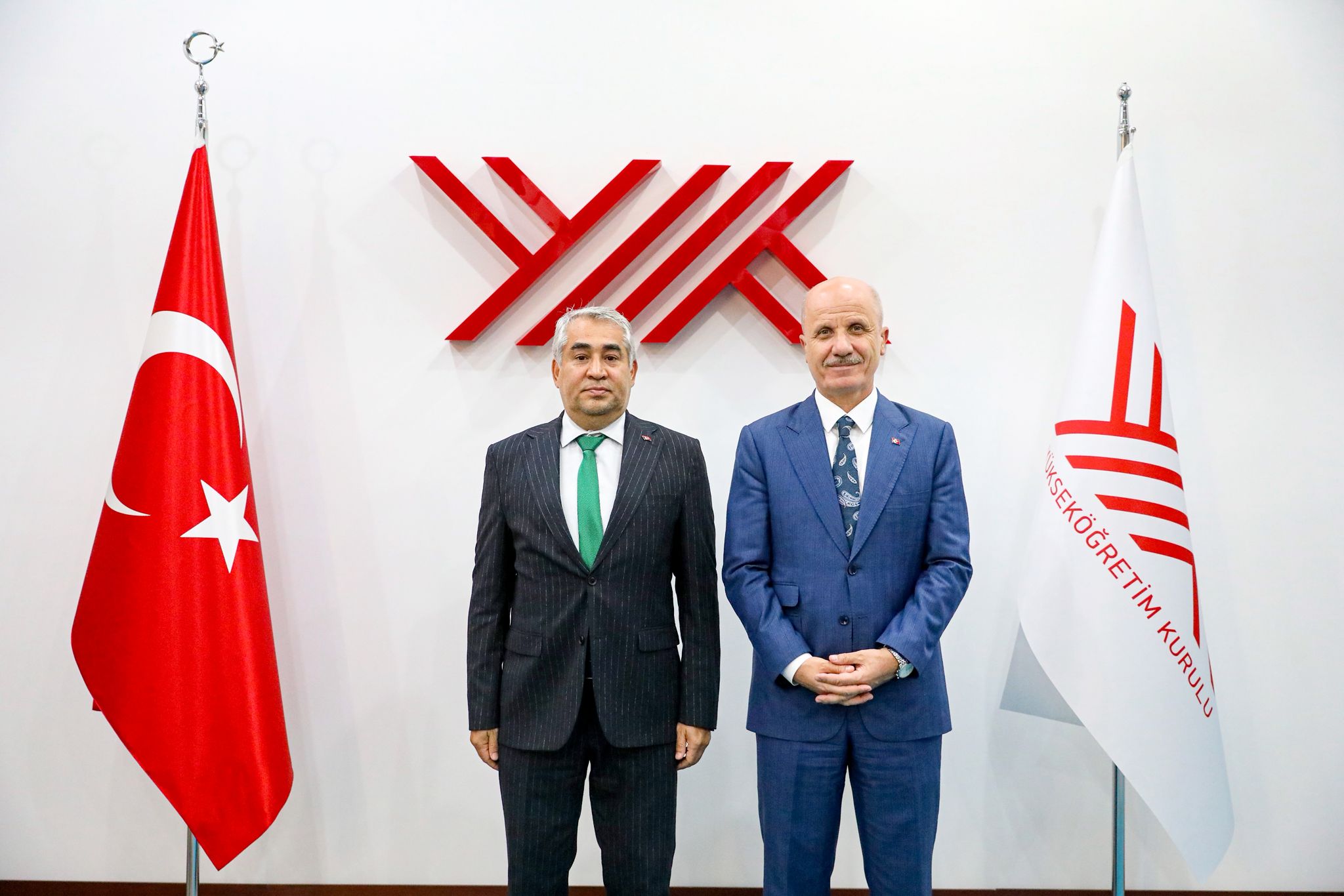 yok-baskani-prof-dr-erol-ozvar.jpg