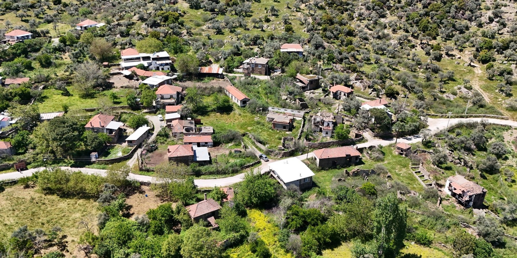 aydinda-buyuksehirin-yol-yenileme-calismalari-suruyor-2026-05-13t121013-925.jpg