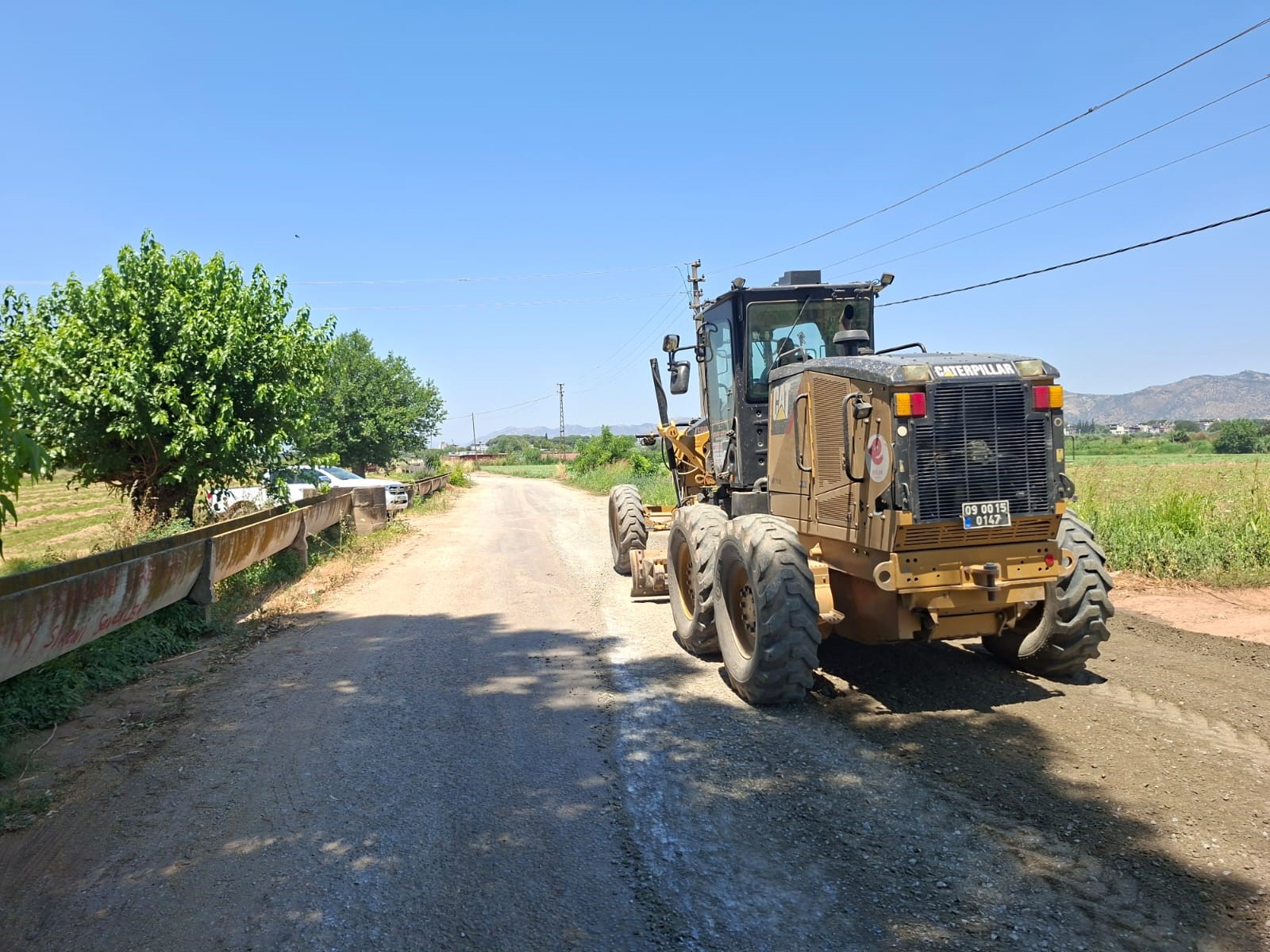 aw734074-05.jpg