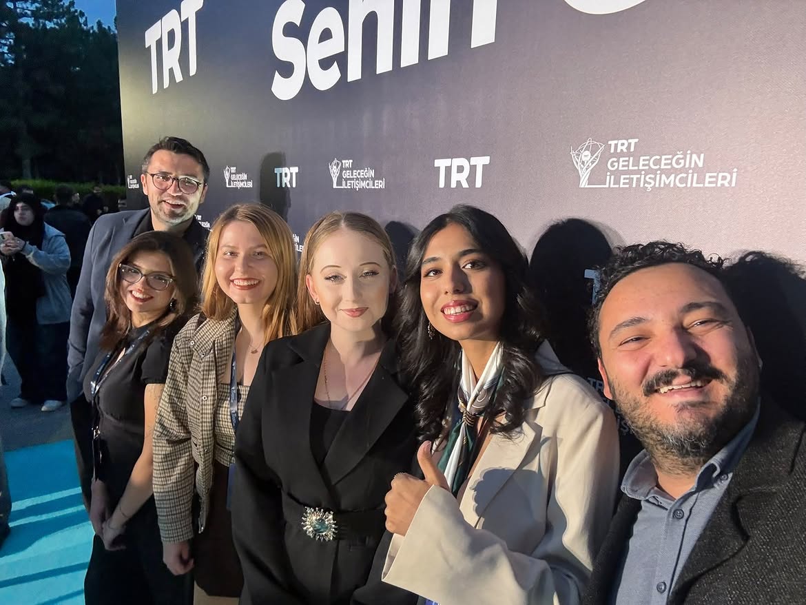 gorsel-iletisim-tasarimi-bolumu-mezunlarimizdan-trt-gelecegin-iletisimcileri-yarismasinda-uc-od-4.jpg