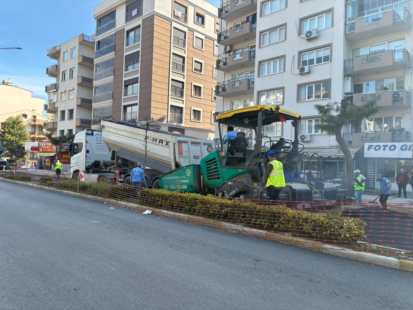 aw817552-02.jpg